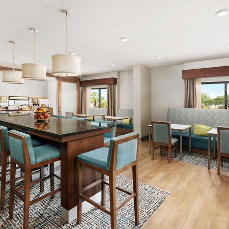 Hampton Inn Houston Hobby Airport Exteriör bild