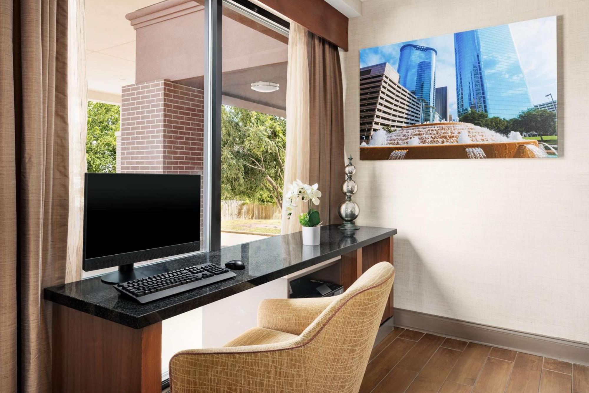 Hampton Inn Houston Hobby Airport Exteriör bild
