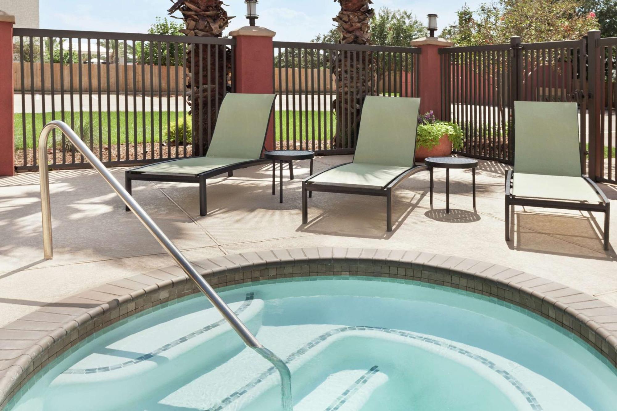 Hampton Inn Houston Hobby Airport Exteriör bild