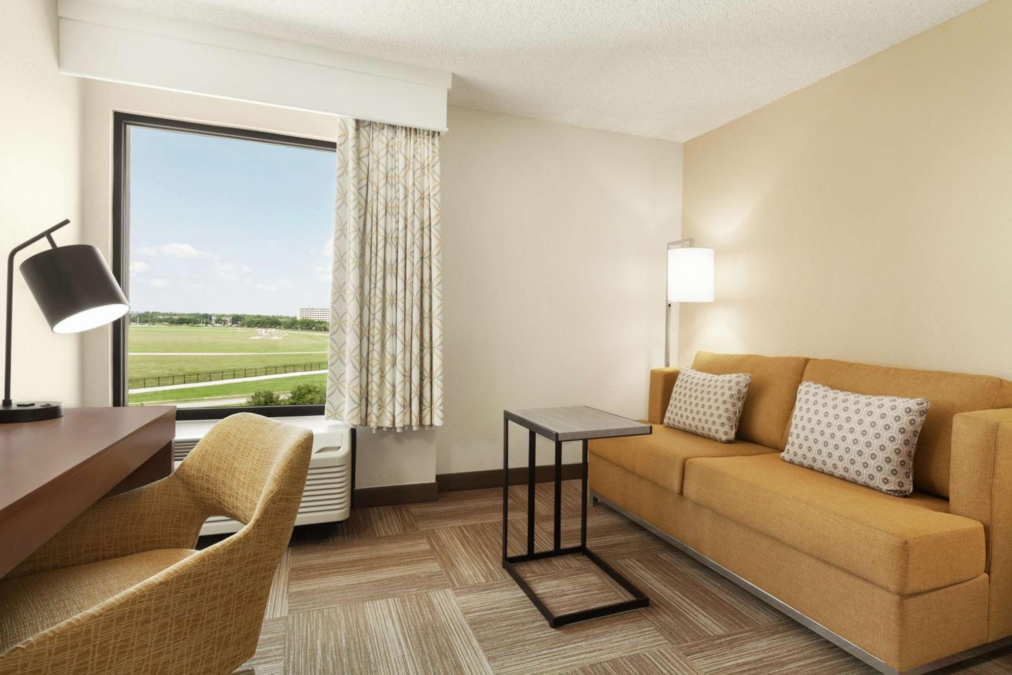 Hampton Inn Houston Hobby Airport Exteriör bild