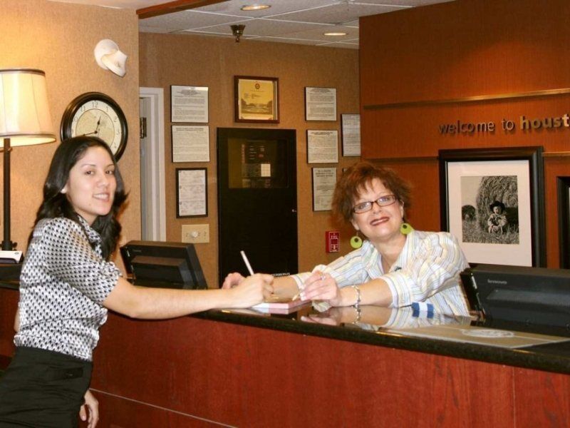 Hampton Inn Houston Hobby Airport Exteriör bild